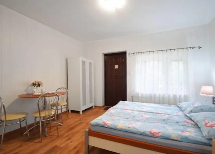 Jaskolka Homestay szállás